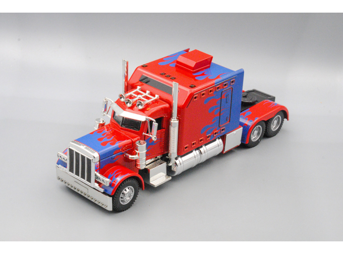 PETERBILT красный, 24 см