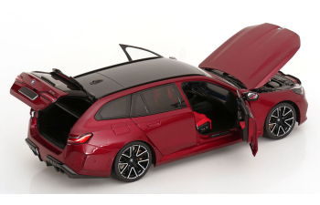 BMW M5 Touring (2024), dark red-metallic