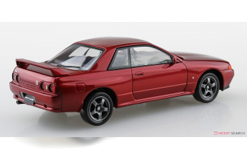 Сборная модель NISSAN Skylline GT-R R32. red pearl