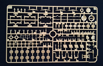 Сборная модель Skoda LT Vz35 & R-2 Tank (2 in 1) Eastern European Axis forces