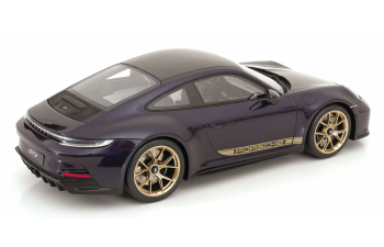 PORSCHE 911 (992) GT3 Touring (2021), purple-metallic