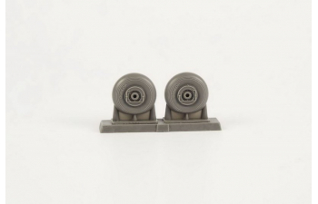 IAR-80A/81 - Early Mainwheels for Special Hobby kit