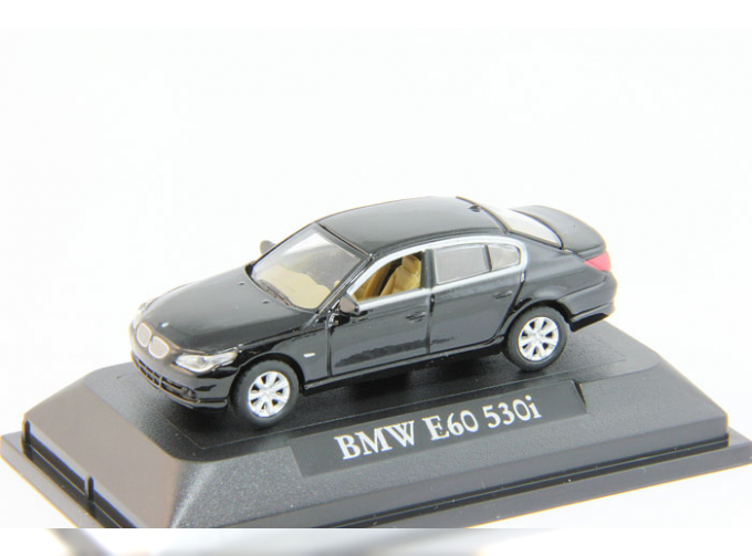 BMW 530i E60, black