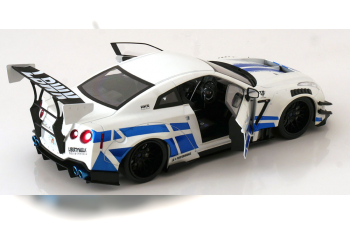 NISSAN GT-R R35 LBWK Body Kit Type 2 0 (2024), whitemetallic blau metal liv