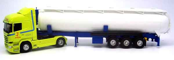 SCANIA STREAMLINE HIGHLINE с полуприцепом-цистерной "PIRON" 2014