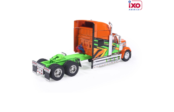 INTERNATIONAL Lonestar (2010), orange/green
