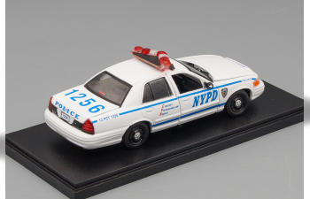 FORD Crown Victoria Police Interceptor "New York City Police Department" (NYPD) из т/c "Куантико" (2003)