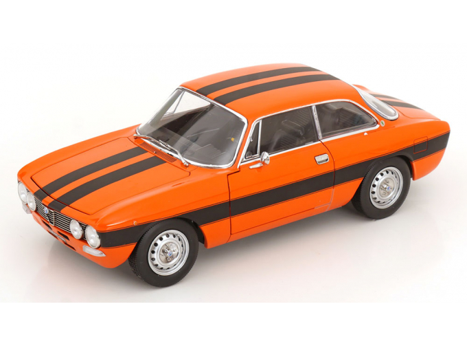 ALFA ROMEO 2000 GTV (1973), orange black