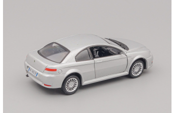 ALFA ROMEO GT, silver