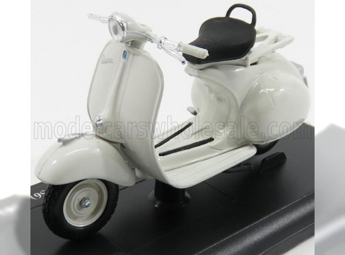 PIAGGIO Vespa 150 "struzzo" (1956), Very Light Grey