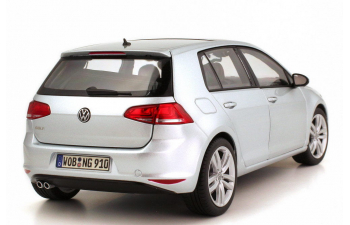 VOLKSWAGEN Golf VII 5d 2013, серебристый