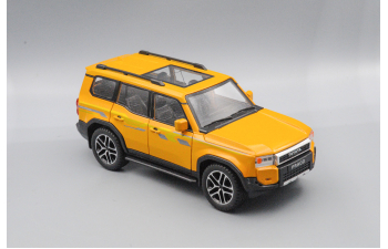TOYOTA Land Cruiser 250 (Prado), жёлтый, 21 см.