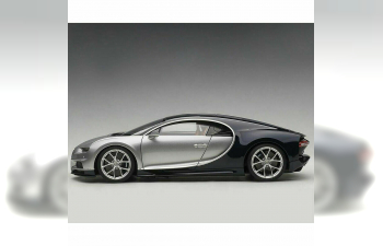 Bugatti Chiron - 2017 (silver / blue)