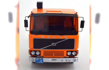 VOLVO F10 (1977), orange/schwarz