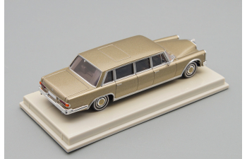 MERCEDES-BENZ 600 Pullmann W100, gold metallic