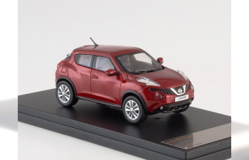 NISSAN Juke (2015), metallic red