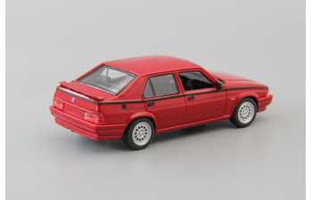 ALFA ROMEO 75, red