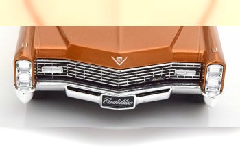 CADILLAC Deville Softtop 1967, золотой металлик