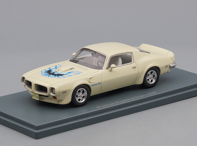 PONTIAC Firebird Trans-Am 1973, beige