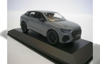 AUDI RSQ3 - 2019 - GREY