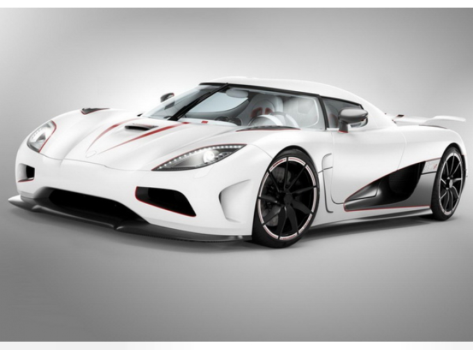 Koenigsegg Agera R, L.e. 150 pcs. (matt white)