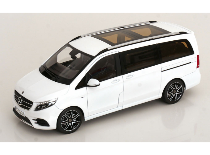 MERCEDES-BENZ V-Klasse AMG-Line (2018), white