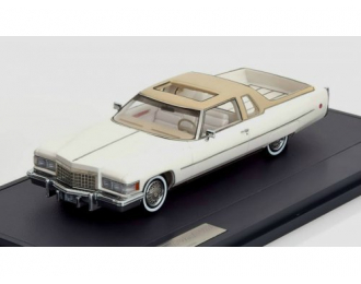 CADILLAC Mirage 2000D Pick-Up 1967 Beige/White