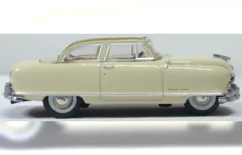 Nash RAMBLER Custom Landau Convertible (1950), beige