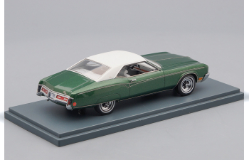 BUICK Riviera (1970), green metallic / grey