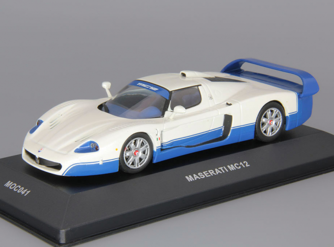 MASERATI MC12 Road Version Closed (2005), silver / blue