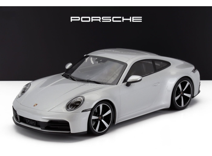 PORSCHE 911 (992.2) Carrera Coupé (2024), GT silver metallic