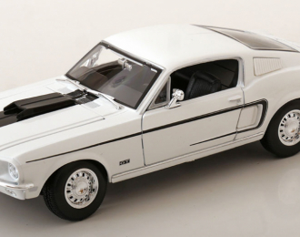 FORD Mustang GT Cobra Jet (1968), белый