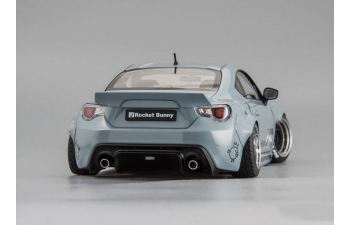 TOYOTA 86 Rocket Bunny, concrete grey