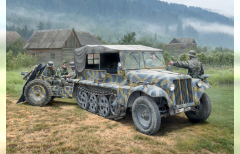 Сборная модель KFZ. 10 DEMAG D7 with 7,5 cm leIG 18 and CREW