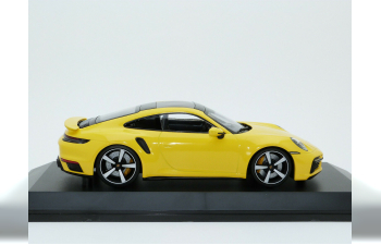 PORSCHE 911 (992) TURBO S - 2020 - YELLOW