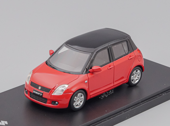 SUZUKI Swift (2005), red