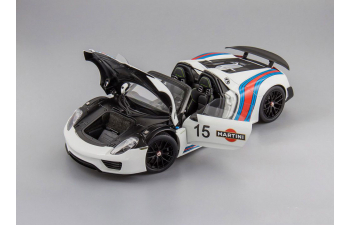 PORSCHE 918 Spyder Weissach Package Martini Livery (2013), white