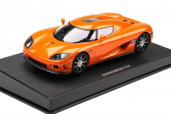 KOENIGSEGG CCX, orange