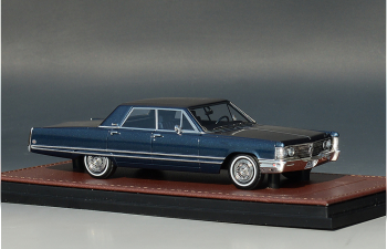 CHRYSLER Imperial Lebaron Sedan 1968, consort blue metallic