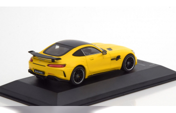 MERCEDES-BENZ AMG GT R (2018), yellow