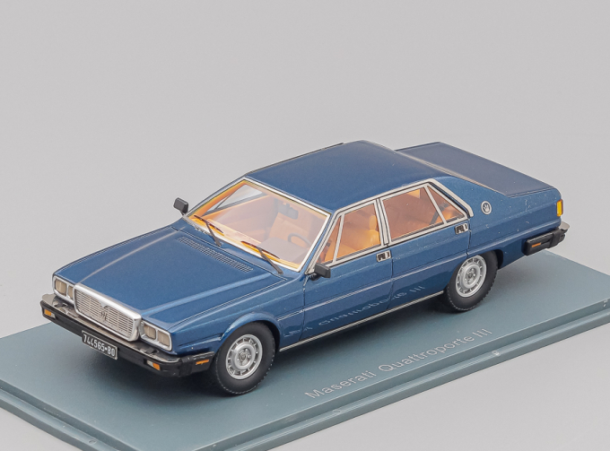 MASERATI Quattroporte III 1978, royal metallic blue