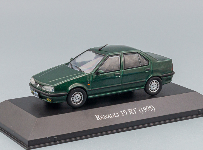 RENAULT 19 RT (1995) green