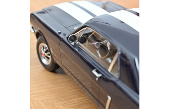 FORD Mustang Coupe Hard-Top (1965), blue/white