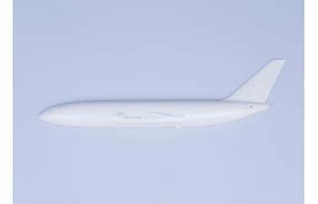 Сборная модель Авиалайнер ИЛ 96-300