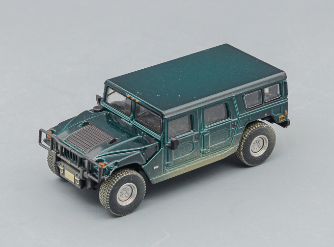 HUMMER H1, metallic green