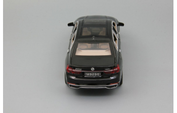 BMW xDrive 760Li 220х70 мм, чёрный