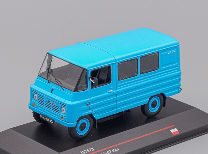 ZUK A-07 Van (1976), blue