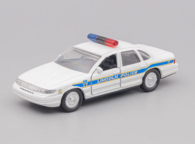 FORD Crown Victoria Lincoln Police, white