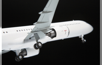 Сборная модель Пассажирский авиалайнер Аэробус A321neo