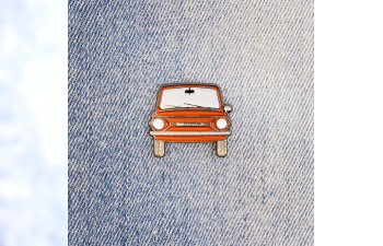 Значок "ЗАЗ-968М", красный